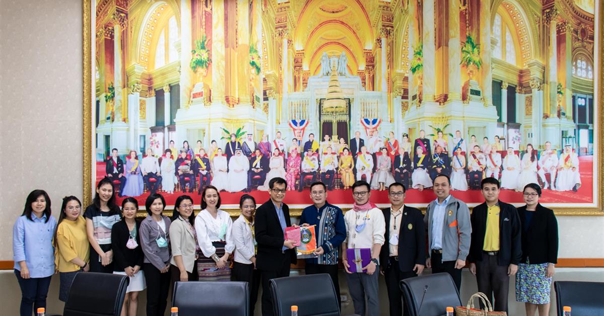 คณะศิลปศาสตร์เข้าศึกษาดูงานและแลกเปลี่ยนเรียนรู้การเรียนการสอนรายวิชาภาษาอังกฤษ
หมวดวิชาศึกษาทั่วไป
